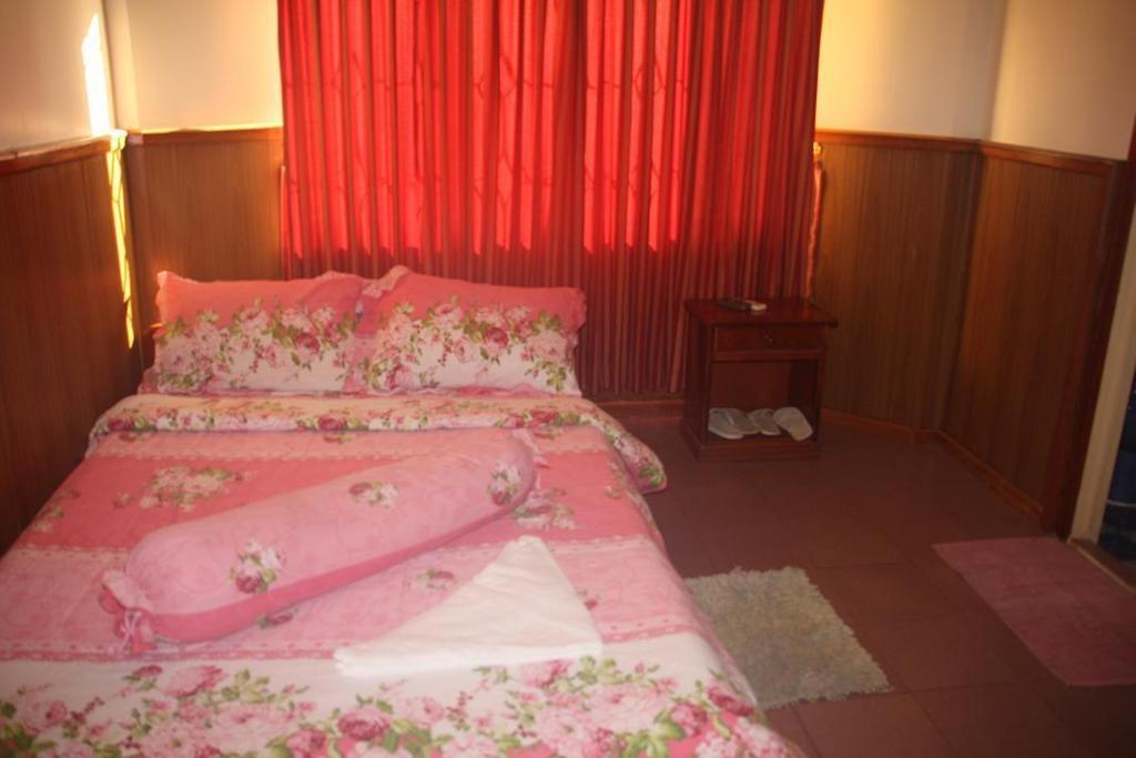 Chhne Chulsa Hotel Sihanoukville Værelse billede